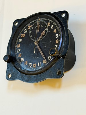 Lot 15 - A WWII MKIIIB RAF navigators cockpit clock
