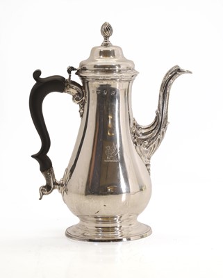 Lot 1 - A George III silver coffee pot