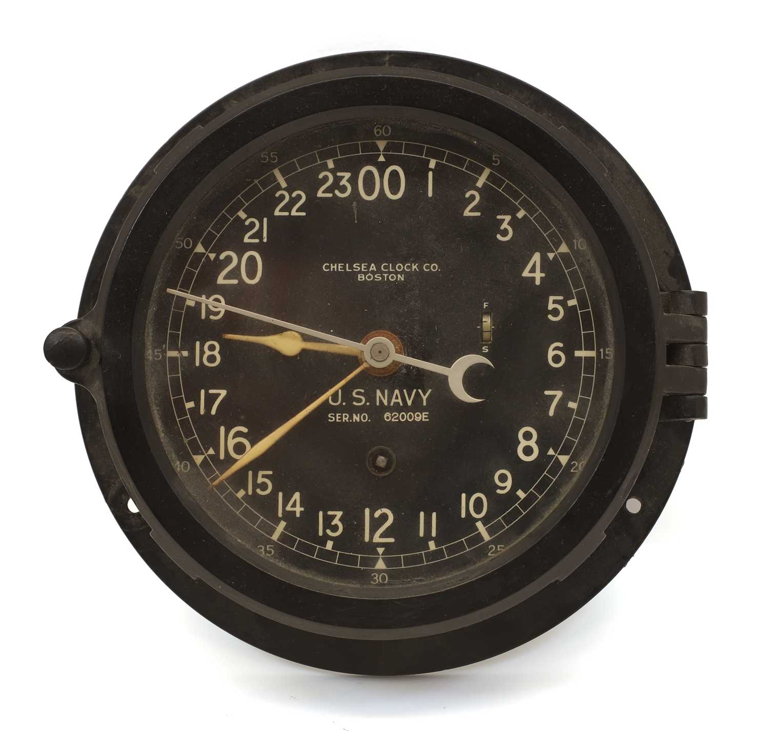 Lot 28 - A WWII US Navy 24-hour bulkhead clock