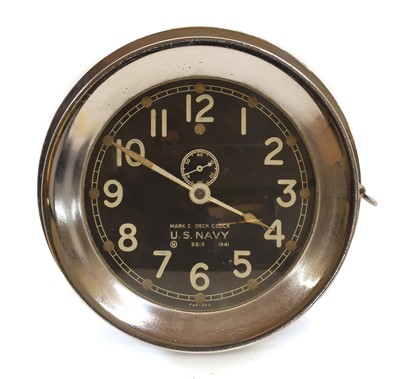 Lot 30 - A WWII US Navy Mark I deck clock