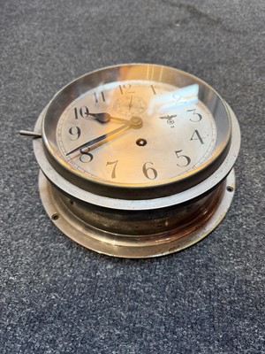 Lot 40 - A WWII Kriegsmarine ship's bulkhead clock