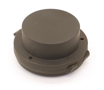 Lot 44 - A WWII Kriegsmarine bulkhead clock