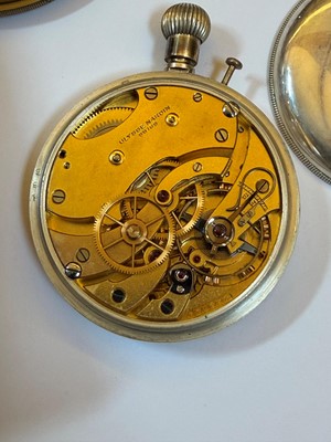Lot 56 - A WWII British Royal Navy chronometer deck watch