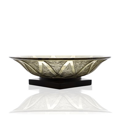 Lot 190 - A Verlys glass bowl