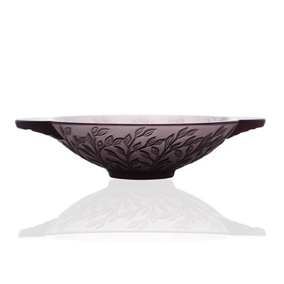 Lot 147 - A Lalique 'Chevrefeuille' glass bowl