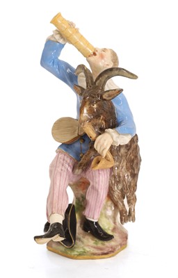 Lot 119 - A Meissen figure of Harlequin