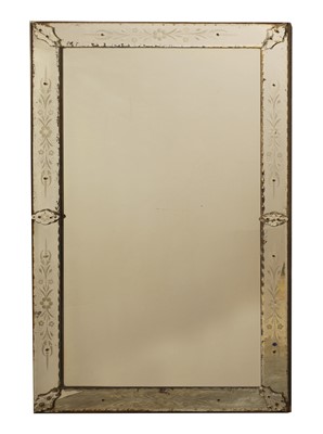 Lot 493 - A Venetian-style wall mirror