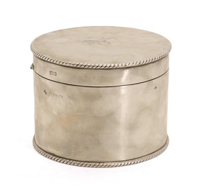 Lot 15 - A silver hinged cover pot