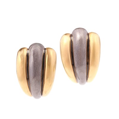 Lot 103 - A pair of 18ct gold bi-colour earrings