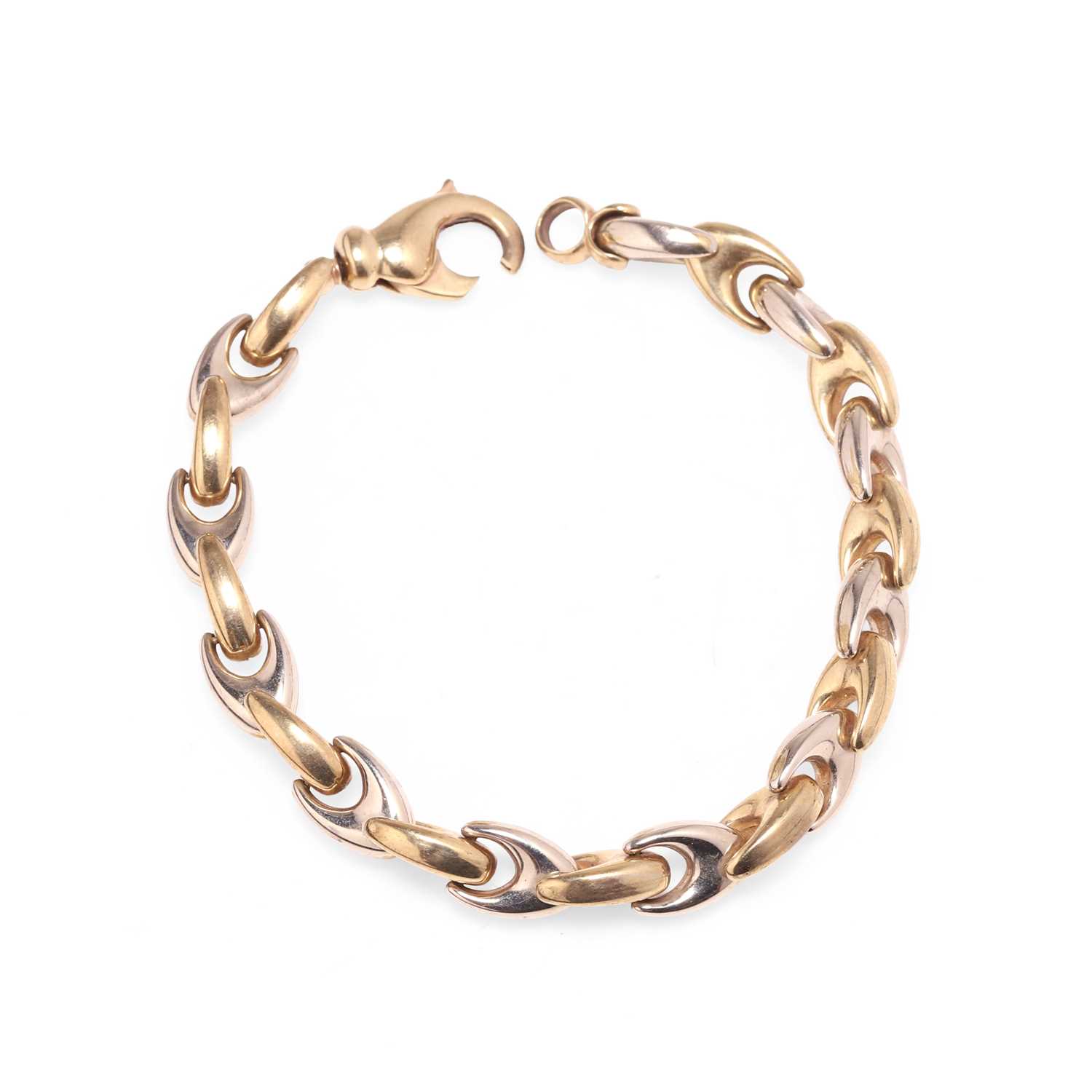 Lot 282 - A 9ct gold bracelet