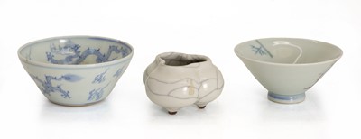Lot 55 - A collection of Chinese porcelain