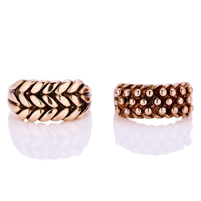 Lot 161 - Two keeper rings