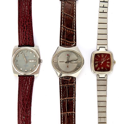 Lot 363 - A group of three watches