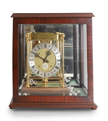 Lot 204 - A Thwaites & Reed spheroid weight clock