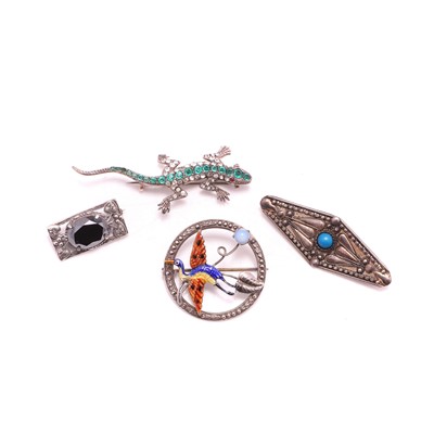 Lot 216 - A group of four early 20th-century brooches