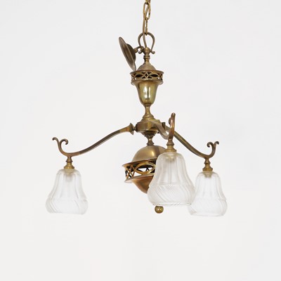 Lot 475 - An Edwardian brass ceiling light