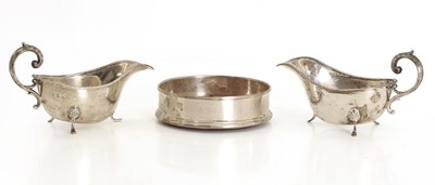 Lot 1 - A collection of silver