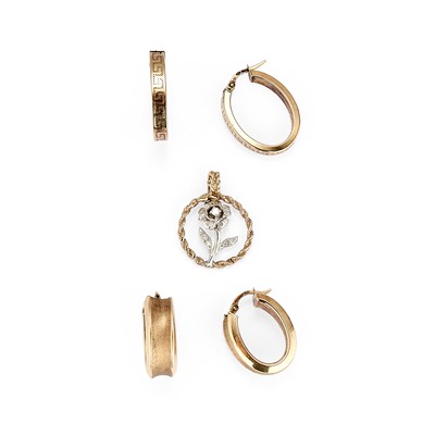 Lot 223 - A group of 9ct gold jewellery
