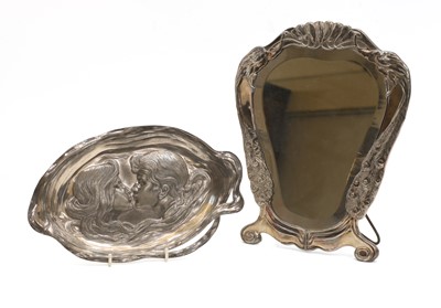 Lot 12 - An Art Nouveau 'Isis' easel back mirror