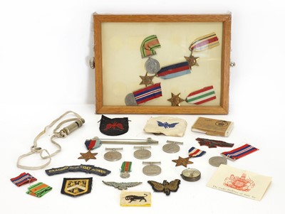 Lot 382 - A group of WW2 medals