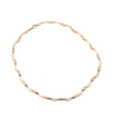 Lot 56 - A 9ct gold necklace