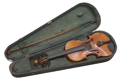 Lot 351 - A cased violin