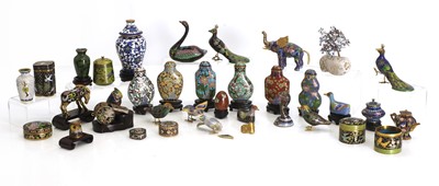 Lot 71 - A collection of modern Chinese cloisonne scent bottles, vessels and animals