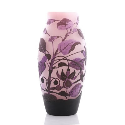 Lot 207 - An 'Arsall' cameo glass vase