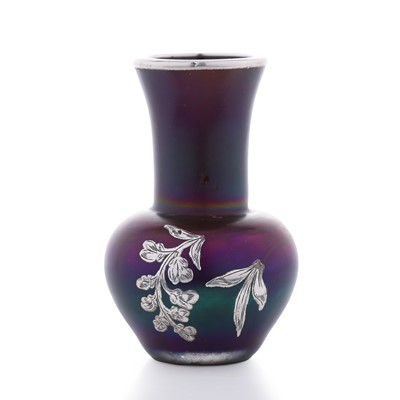Lot 119 - A Loetz 'Metallin' glass vase