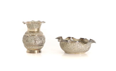 Lot 21 - Two Indian silver items
