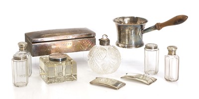Lot 26 - A collection of silver and glass items
