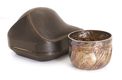 Lot 22 - A silver bowl
