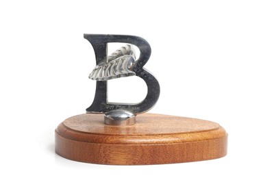 Lot 1 - A Bentley 'winged B' mascot