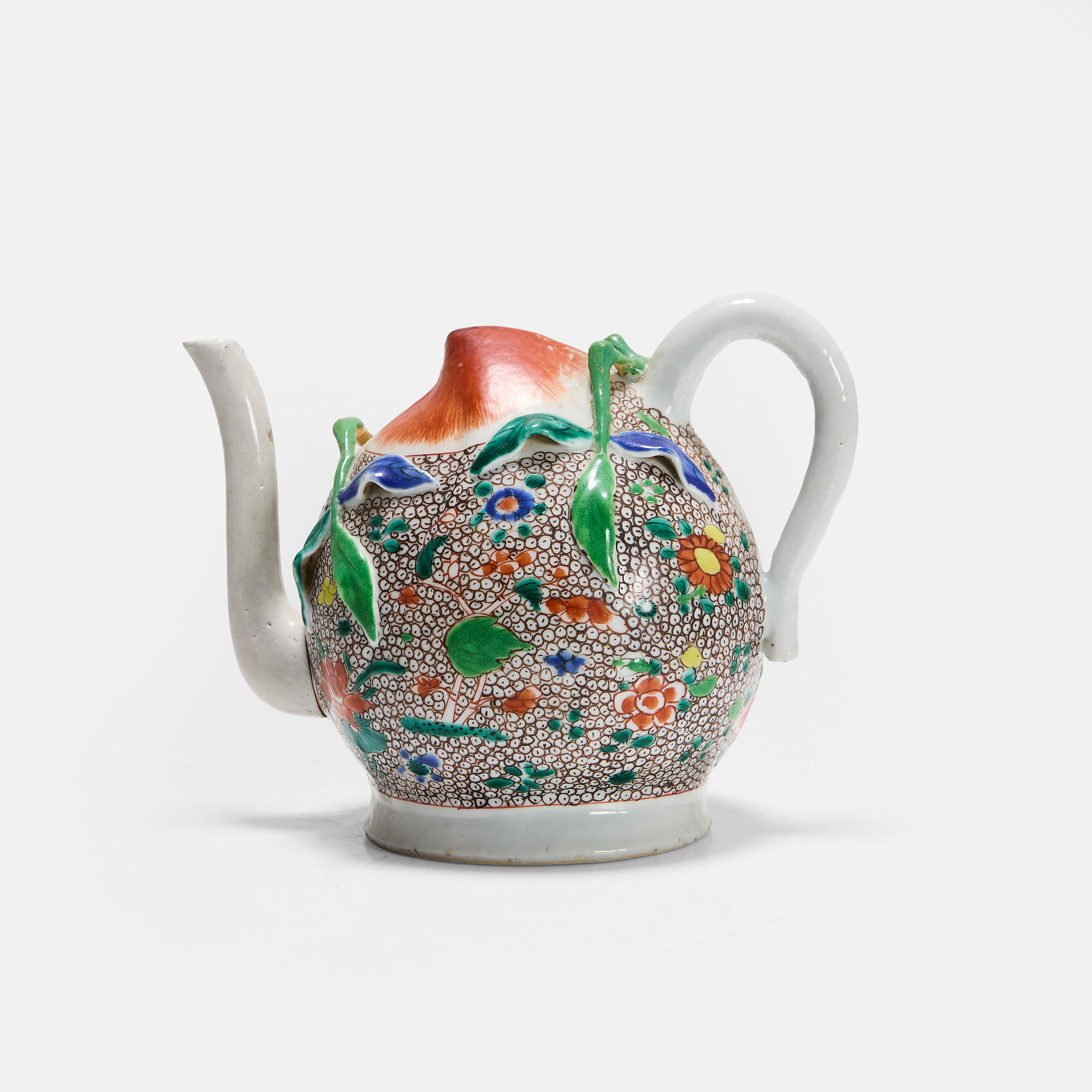 Lot 807 - A Chinese wucai Cadogan teapot,