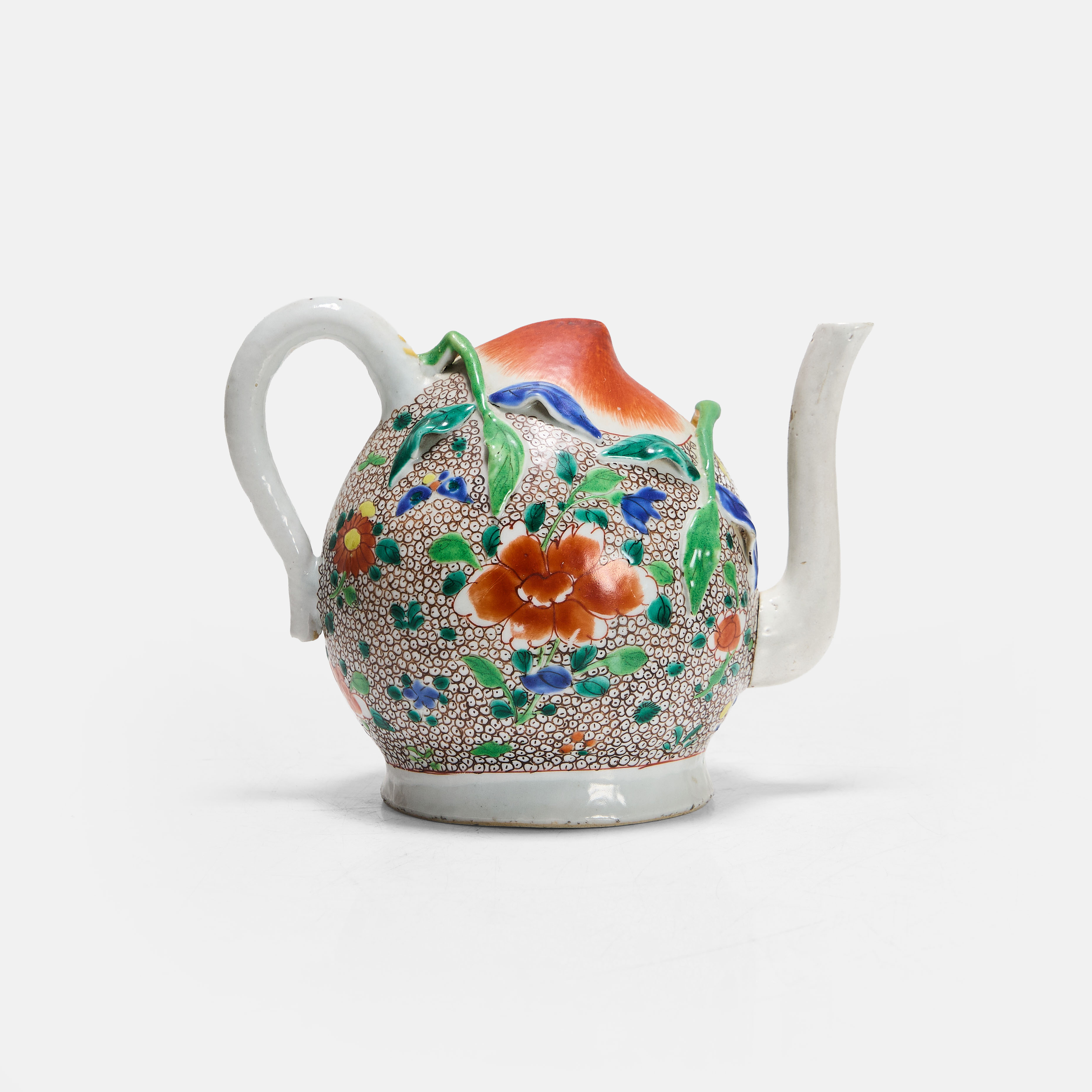 Lot 807 - A Chinese wucai Cadogan teapot,