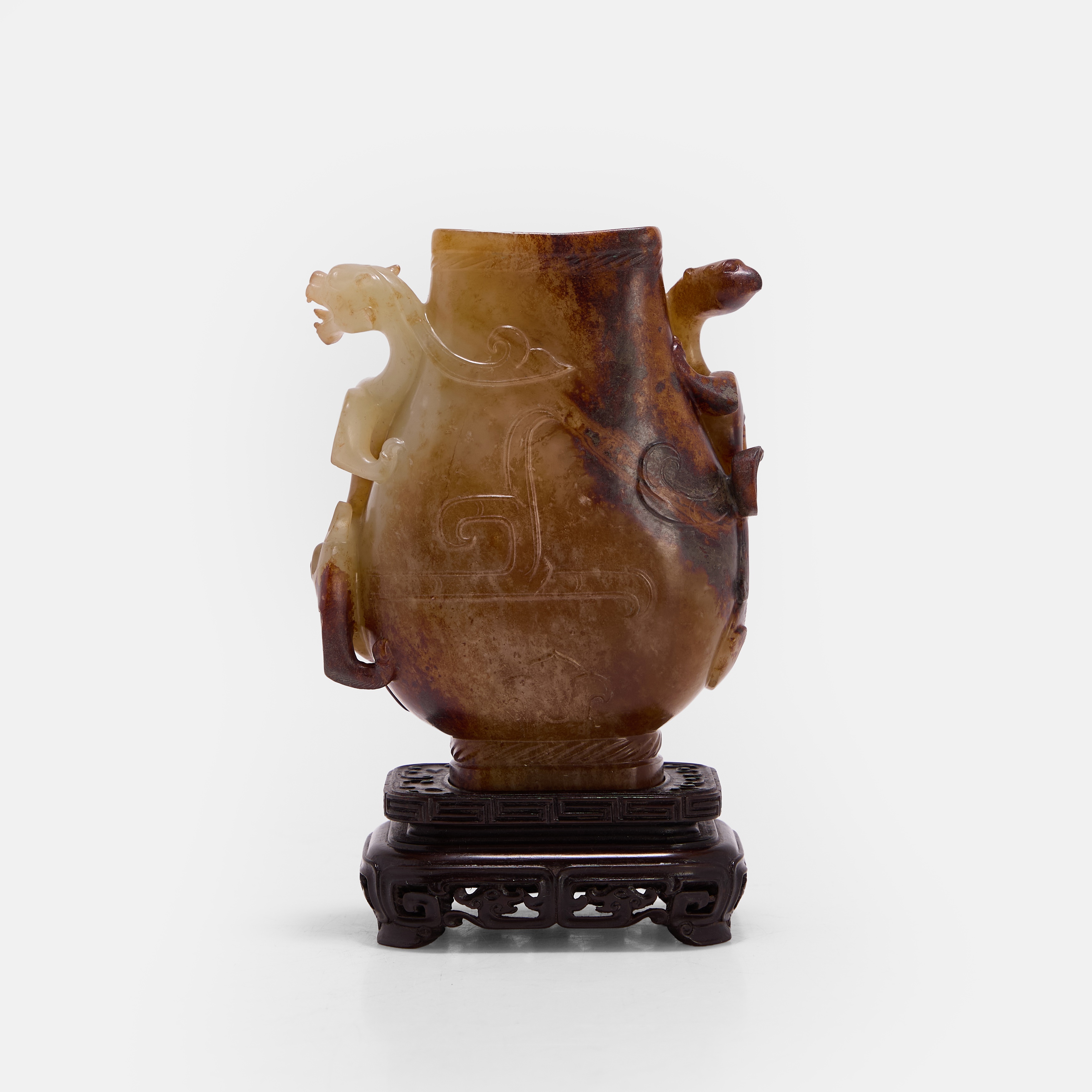 Lot 217 - A Chinese jade vase,