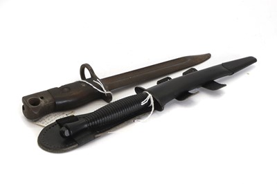 Lot 387 - A Sykes-Fairbairn commando knife
