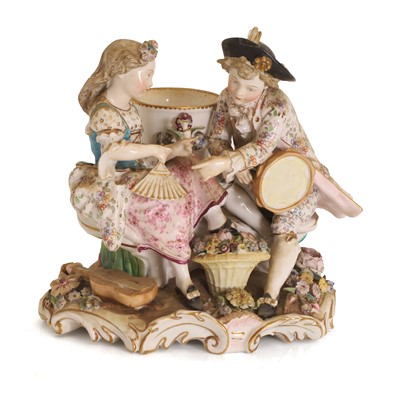 Lot 133 - A German porcelain figure group