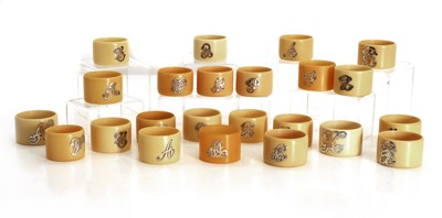Lot 6 - A collection of Bakelite napkin rings