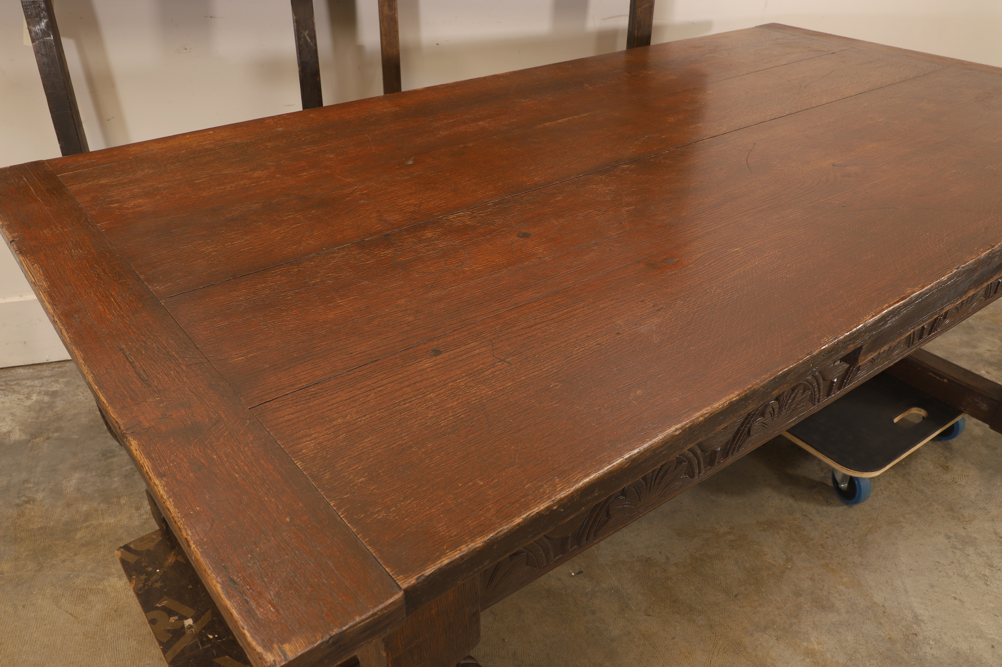 Lot 527 - An Elizabethan-style oak draw-leaf refectory
